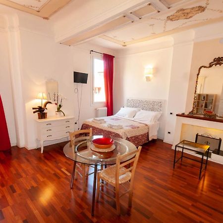 Porta Antica Apartment Bologne Extérieur photo